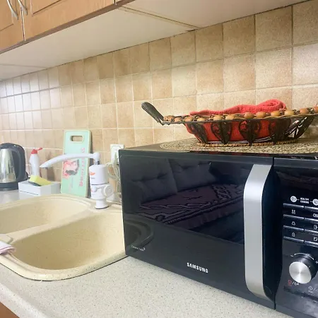Flat דירה