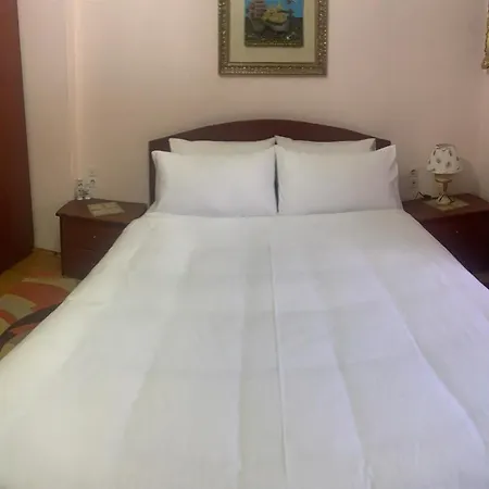 Flat شقة